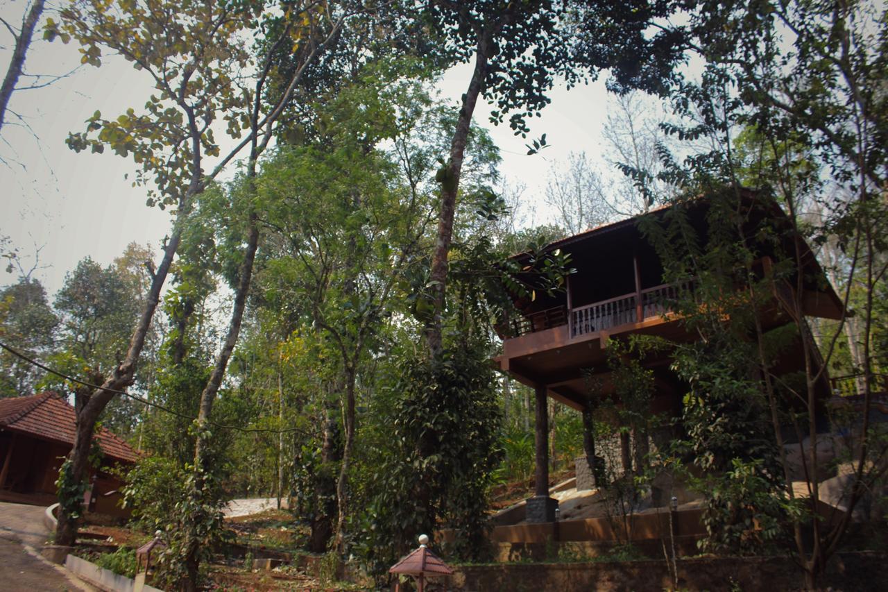 Kalppavanam Heritage Resort Thekkady Exterior photo